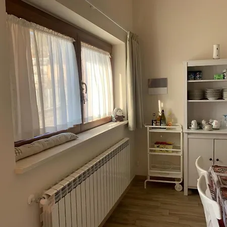 Raggio Di Sole 펜션 카스텔 델 몬테